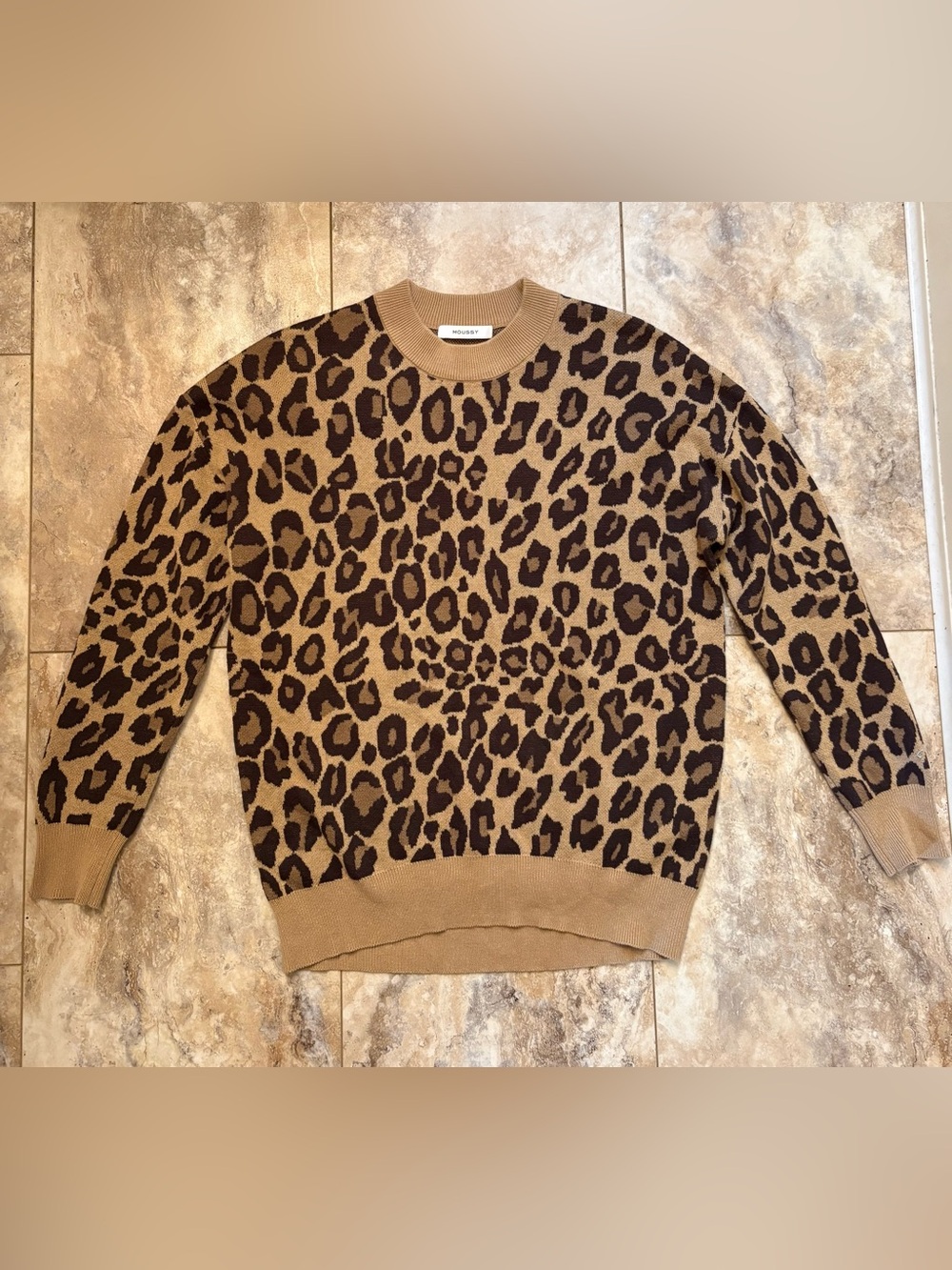 NWOT Moussy Leopard Print Crewneck Sweater Women’s S/M